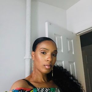 Meet your Posher, Janelle